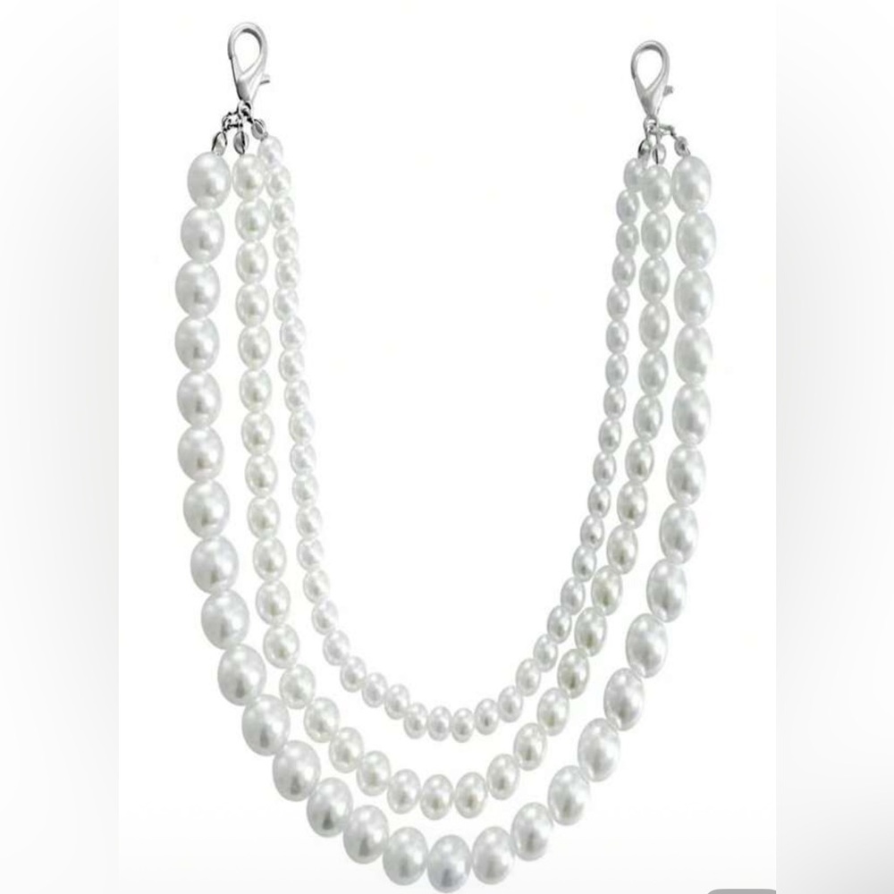 Silver and Pearl Shoe Charm Set with Quilted Floral Pouch - Picture 6 of 10